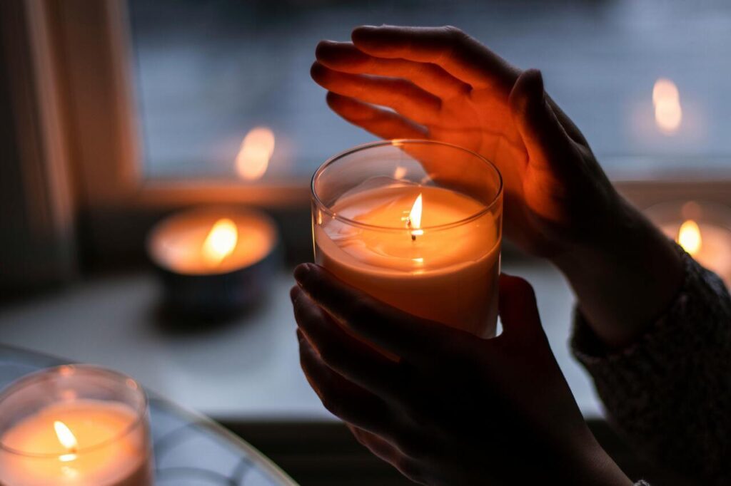 Salamandras-Blog-candle.jpg